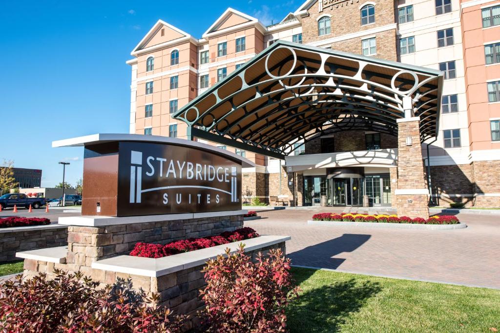 Staybridge Suites Albany Wolf Rd-Colonie Center an IHG Hotel Main image 1