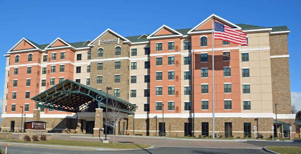 Staybridge Suites Albany Wolf Rd-Colonie Center an IHG Hotel Main image 2